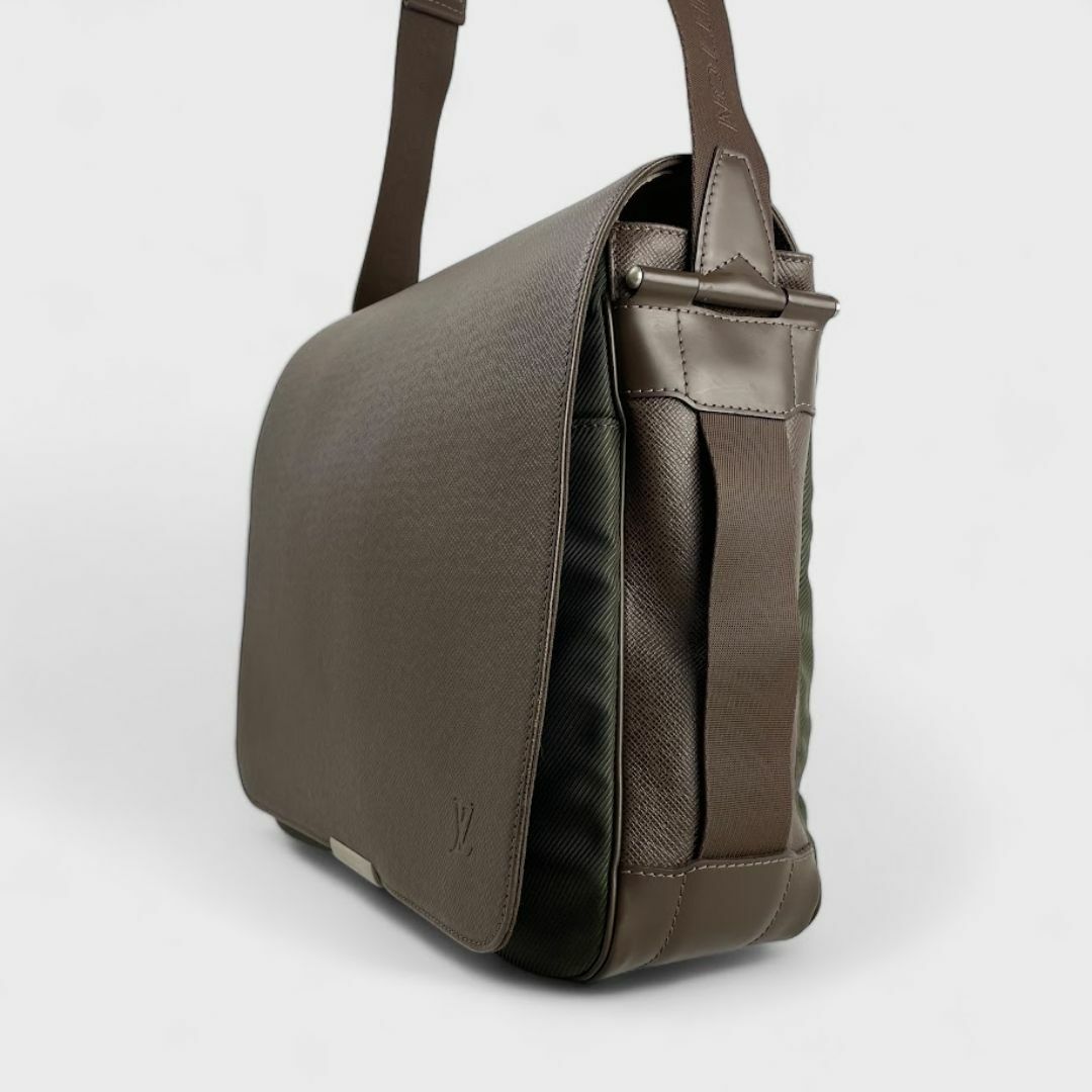 LOUIS VUITTON - □ルイ ヴィトン□タイガ ヴィクトール LOUIS VUITTON - □ルイ ヴィトン□タイガ ヴィクトール