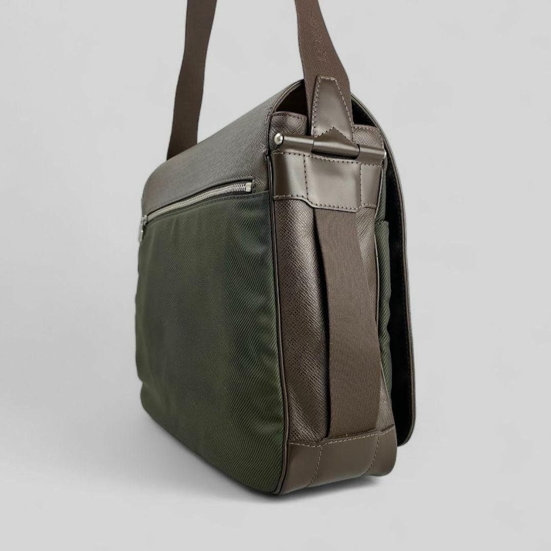 LOUIS VUITTON - □ルイ ヴィトン□タイガ ヴィクトール LOUIS VUITTON - □ルイ ヴィトン□タイガ ヴィクトール