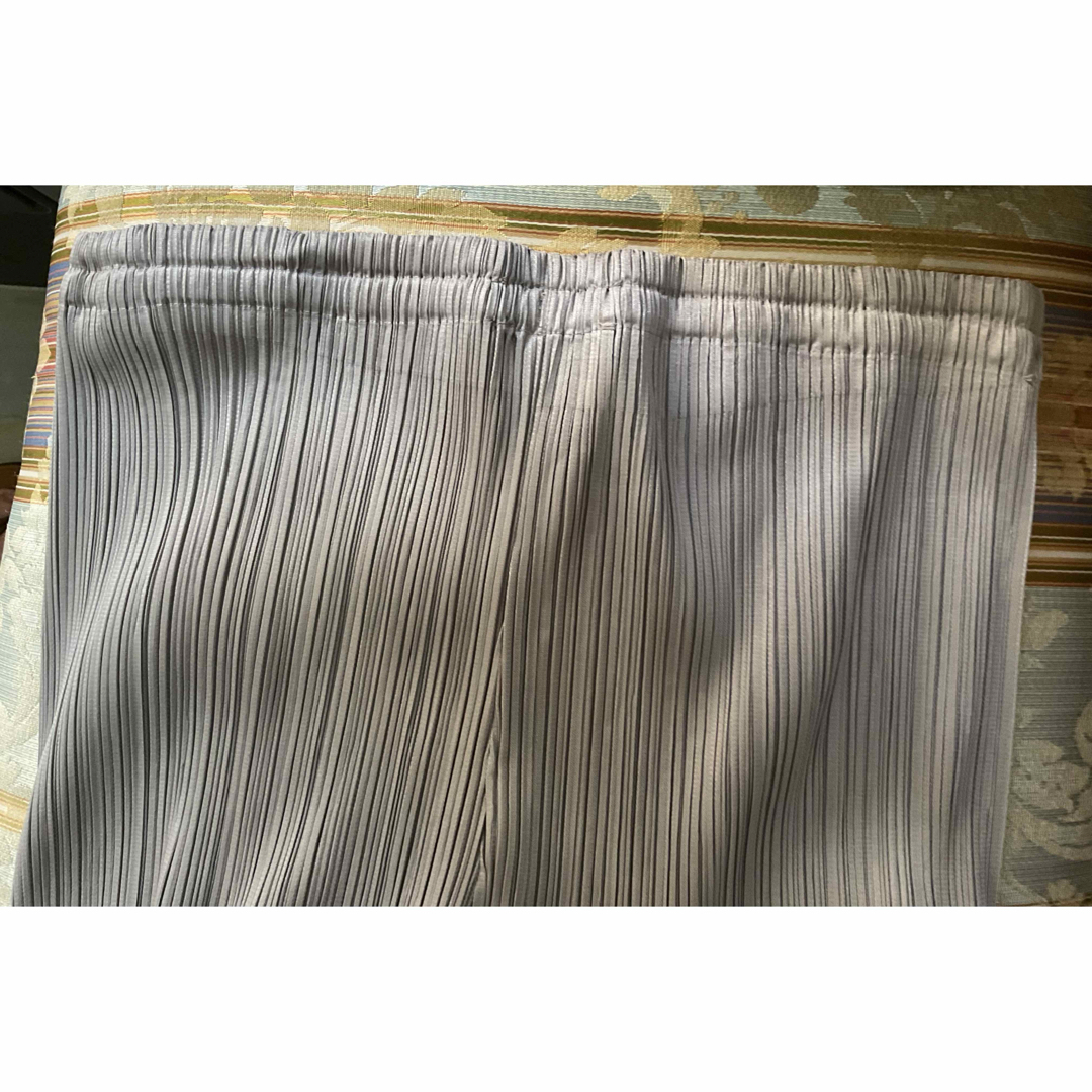 PLEATS PLEASE ISSEY MIYAKE - 美品 グレープリーツプリーズ PLEATS PLEASE ISSEY MIYAKE - 美品 グレープリーツプリーズ
