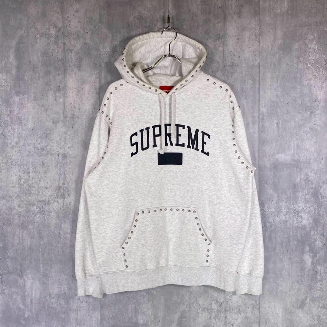 Supreme - 『SUPREME』シュプリーム (L) フロントロゴ スタッズ Supreme - 『SUPREME』シュプリーム (L) フロントロゴ スタッズ