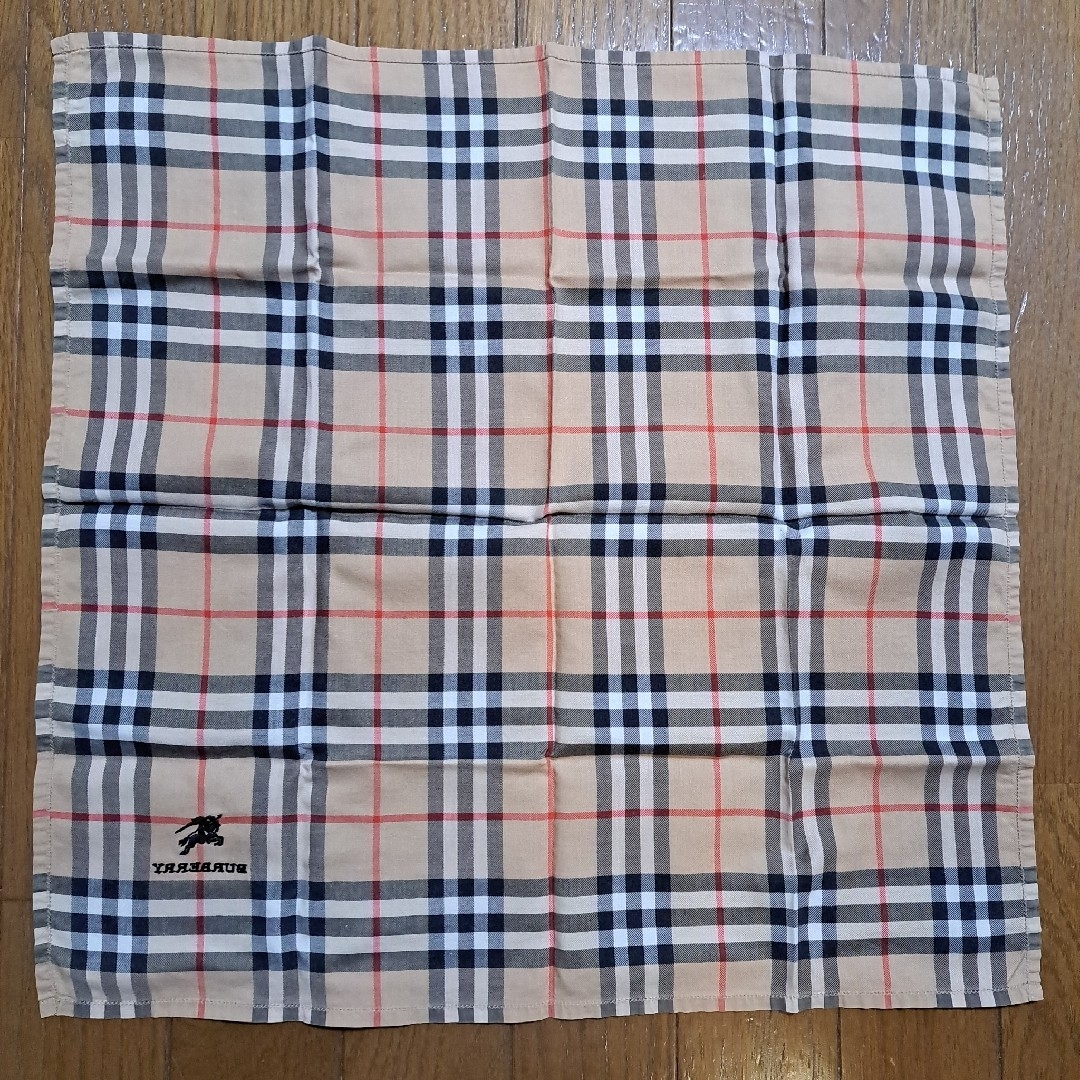 BURBERRY - バーバリー BURBERRY チェック柄ハンカチの通販 by BURBERRY - バーバリー BURBERRY チェック柄ハンカチの通販 by