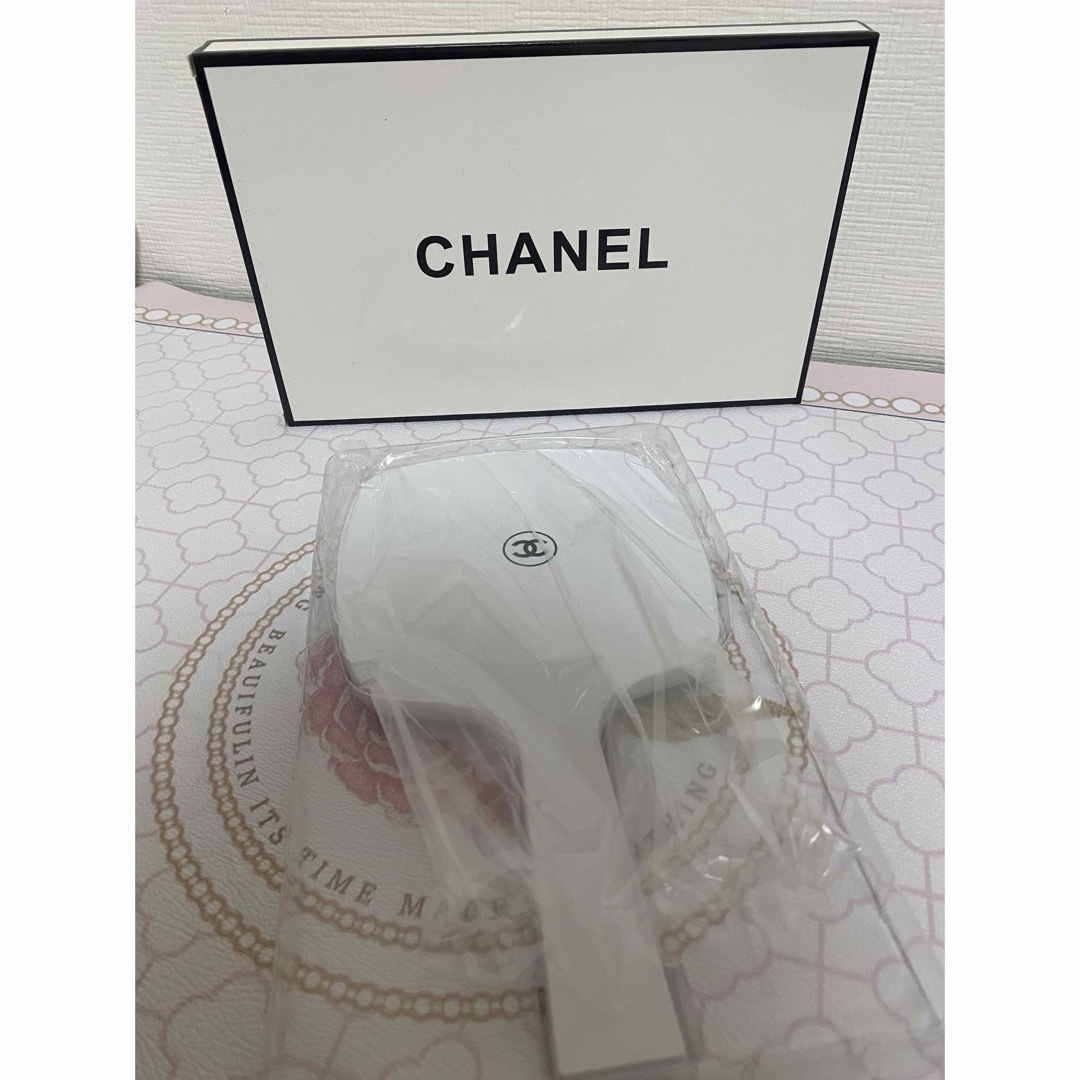 CHANEL - CHANEL 非売品 手鏡 ミラー ホワイトの通販 by CHANEL - CHANEL 非売品 手鏡 ミラー ホワイトの通販 by