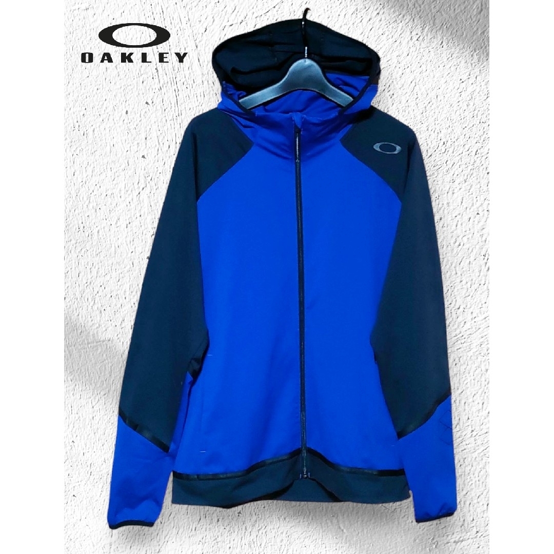 Oakley - OAKLEY オークリー ジップアップ パーカーの通販 by Oakley - OAKLEY オークリー ジップアップ パーカーの通販 by