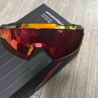激レア GACKT着用風 パープル系 グラデーション サングラス 白 激レア GACKT着用風 パープル系 グラデーション サングラス 白