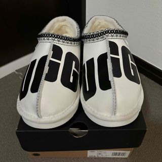 UGG - アグ UGG イヤーマフ SHEEPSKIN EMBROIDERY EARMUFF 耳 UGG - アグ UGG イヤーマフ SHEEPSKIN EMBROIDERY EARMUFF 耳