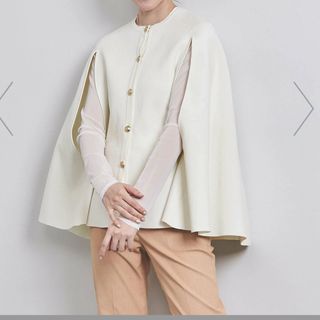 UNITED ARROWS - パールモチーフ コンビ ペプラムカットソーの UNITED ARROWS - パールモチーフ コンビ ペプラムカットソーの