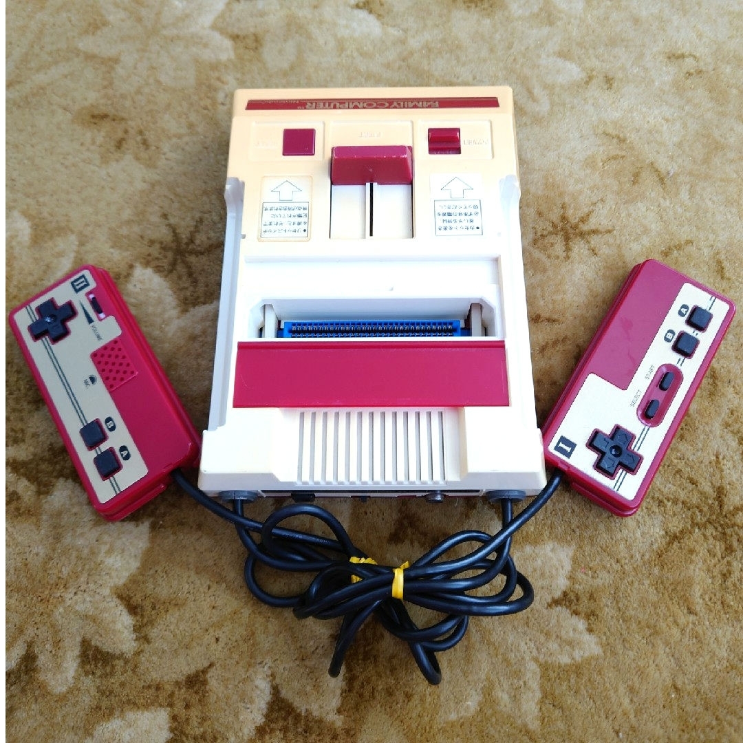 任天堂 - ファミコン四角ボタン 2台 動作未確認の通販 by 任天堂 - ファミコン四角ボタン 2台 動作未確認の通販 by