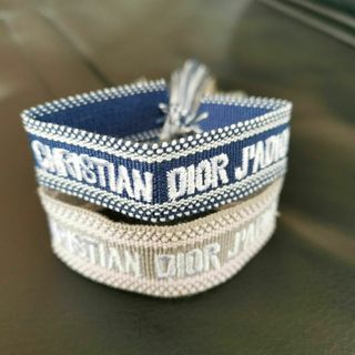Christian Dior(ブレスレット/バングル)のフリマアイテム一覧 Christian Dior(ブレスレット/バングル)のフリマアイテム一覧