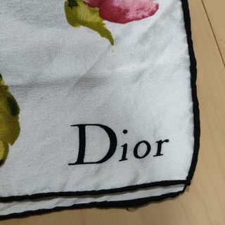 Christian Dior(バンダナ/スカーフ)のフリマアイテム一覧 Christian Dior(バンダナ/スカーフ)のフリマアイテム一覧