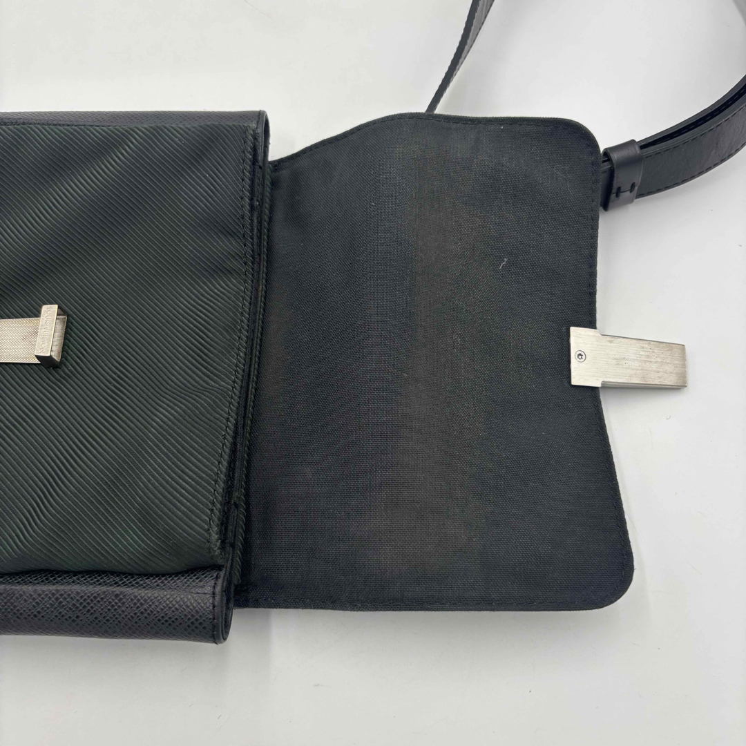 LOUIS VUITTON - ルイヴィトンM30892 タイガ サラトヴPM LOUIS VUITTON - ルイヴィトンM30892 タイガ サラトヴPM