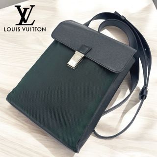 LOUIS VUITTON - ネックレス・LV スパイク チャームの通販 by LOUIS VUITTON - ネックレス・LV スパイク チャームの通販 by