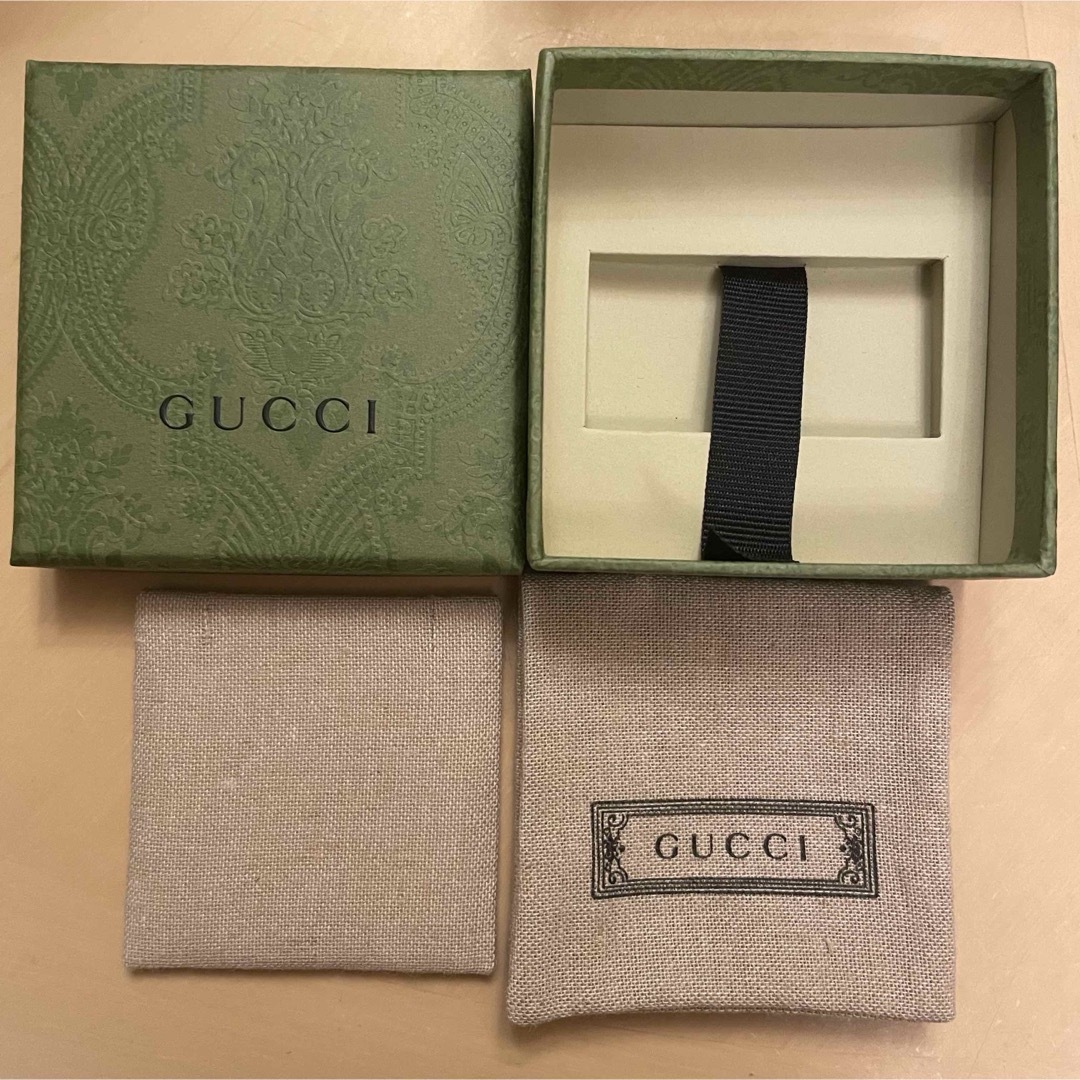 GUCCI - 【新品・未使用】GUCCI グッチ ネックレスケース 空箱 GUCCI - 【新品・未使用】GUCCI グッチ ネックレスケース 空箱