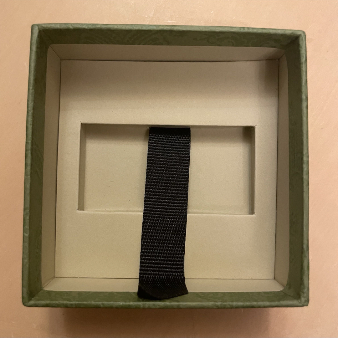 GUCCI - 【新品・未使用】GUCCI グッチ ネックレスケース 空箱 GUCCI - 【新品・未使用】GUCCI グッチ ネックレスケース 空箱
