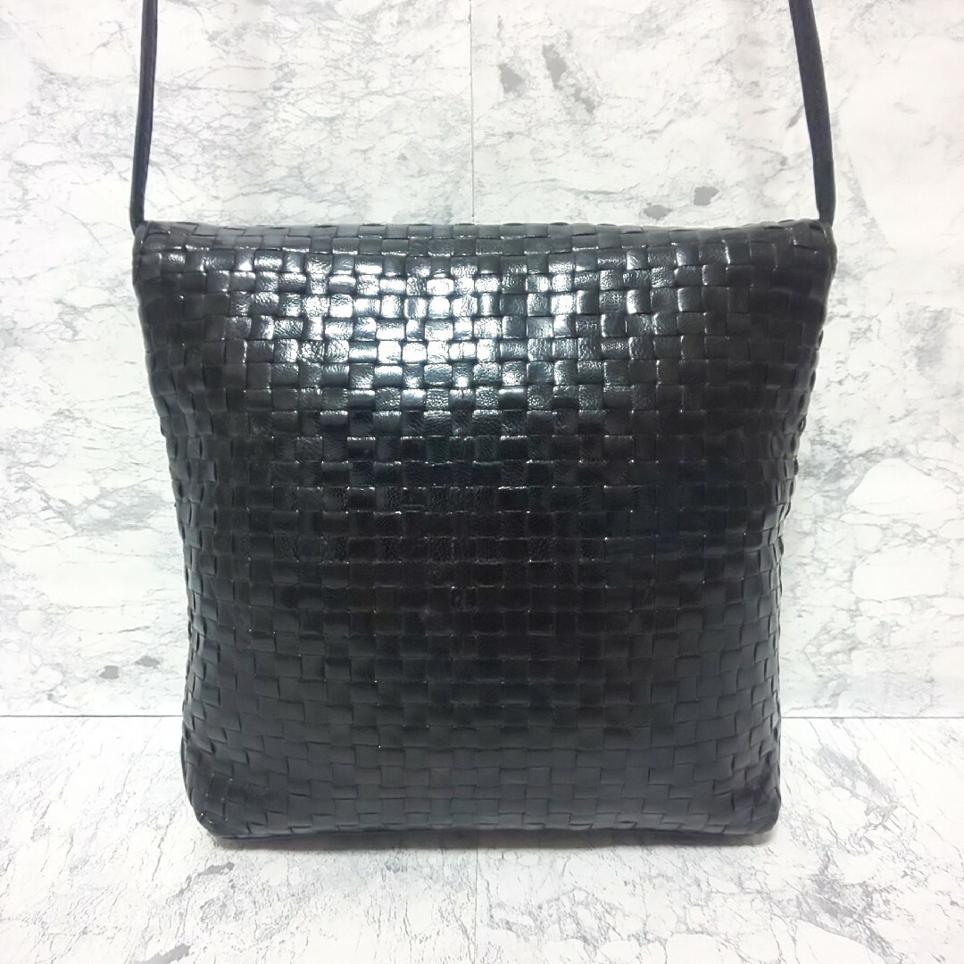 FENDI - 【極希少/美品】FENDI イントレチャート ミニフラップ FENDI - 【極希少/美品】FENDI イントレチャート ミニフラップ