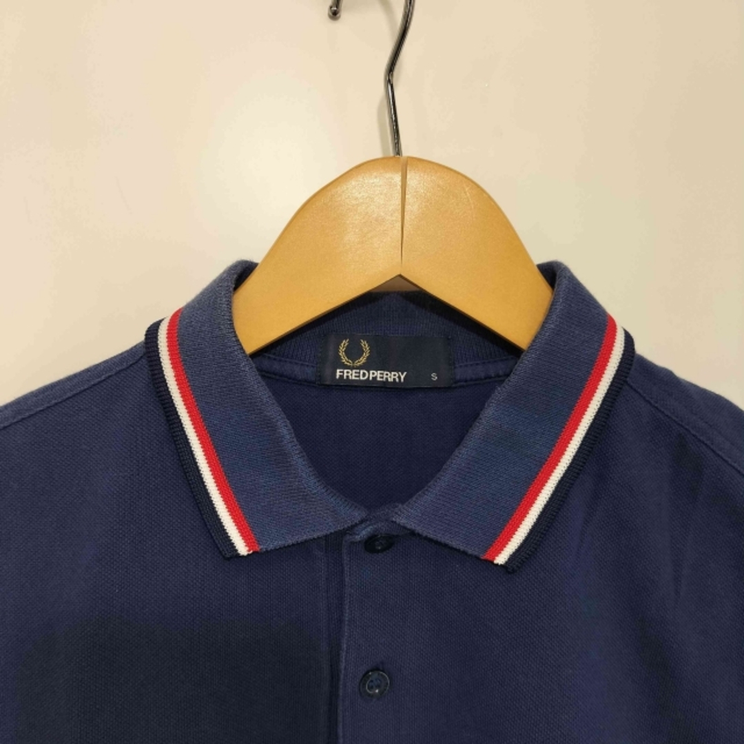 FRED PERRY - FRED PERRY(フレッドペリー) ワンポイント刺繍 FRED PERRY - FRED PERRY(フレッドペリー) ワンポイント刺繍