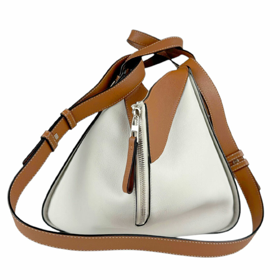 LOEWE - ロエベ LOEWE ショルダーバッグ ハンモック レザー LOEWE - ロエベ LOEWE ショルダーバッグ ハンモック レザー