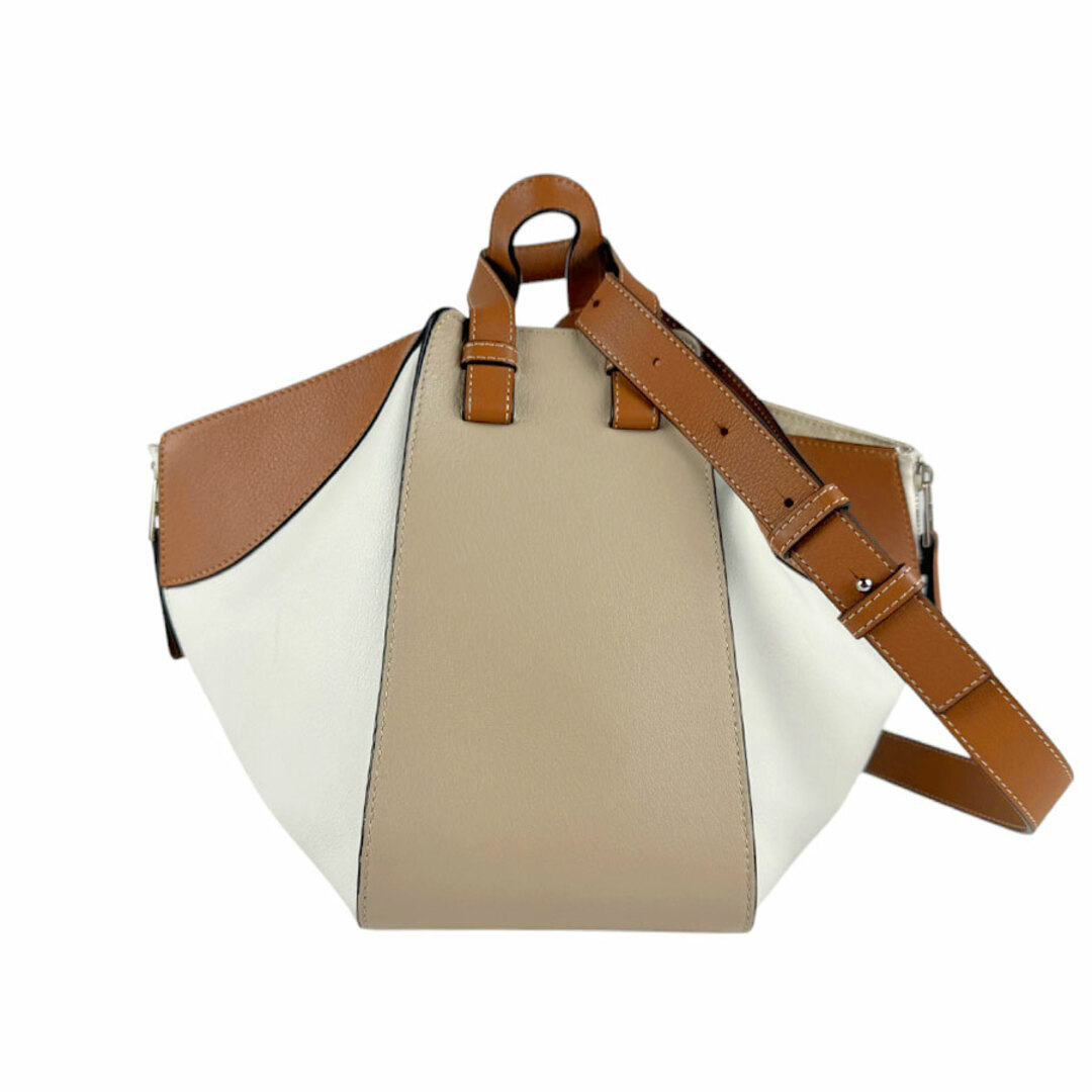 LOEWE - ロエベ LOEWE ショルダーバッグ ハンモック レザー LOEWE - ロエベ LOEWE ショルダーバッグ ハンモック レザー