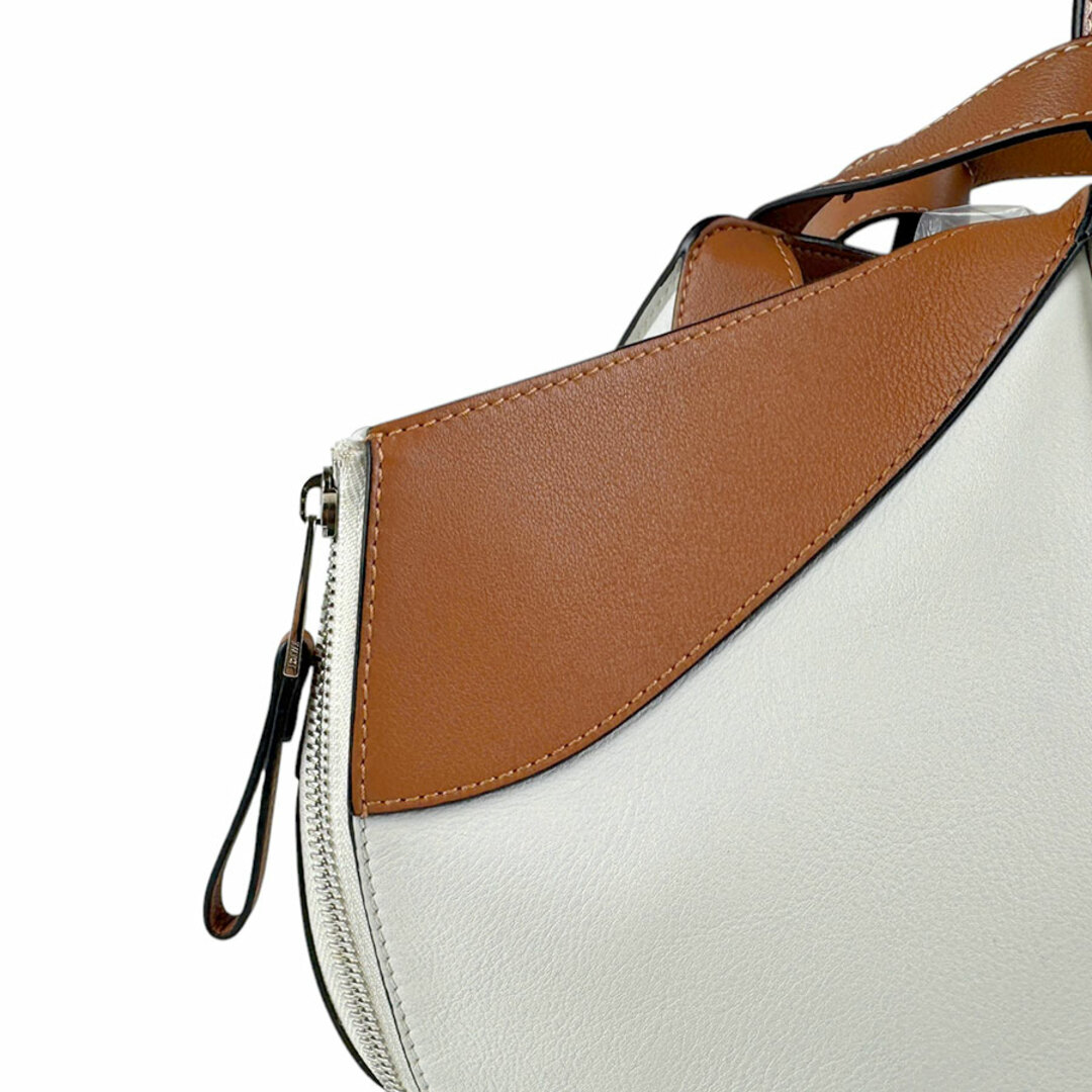 LOEWE - ロエベ LOEWE ショルダーバッグ ハンモック レザー LOEWE - ロエベ LOEWE ショルダーバッグ ハンモック レザー