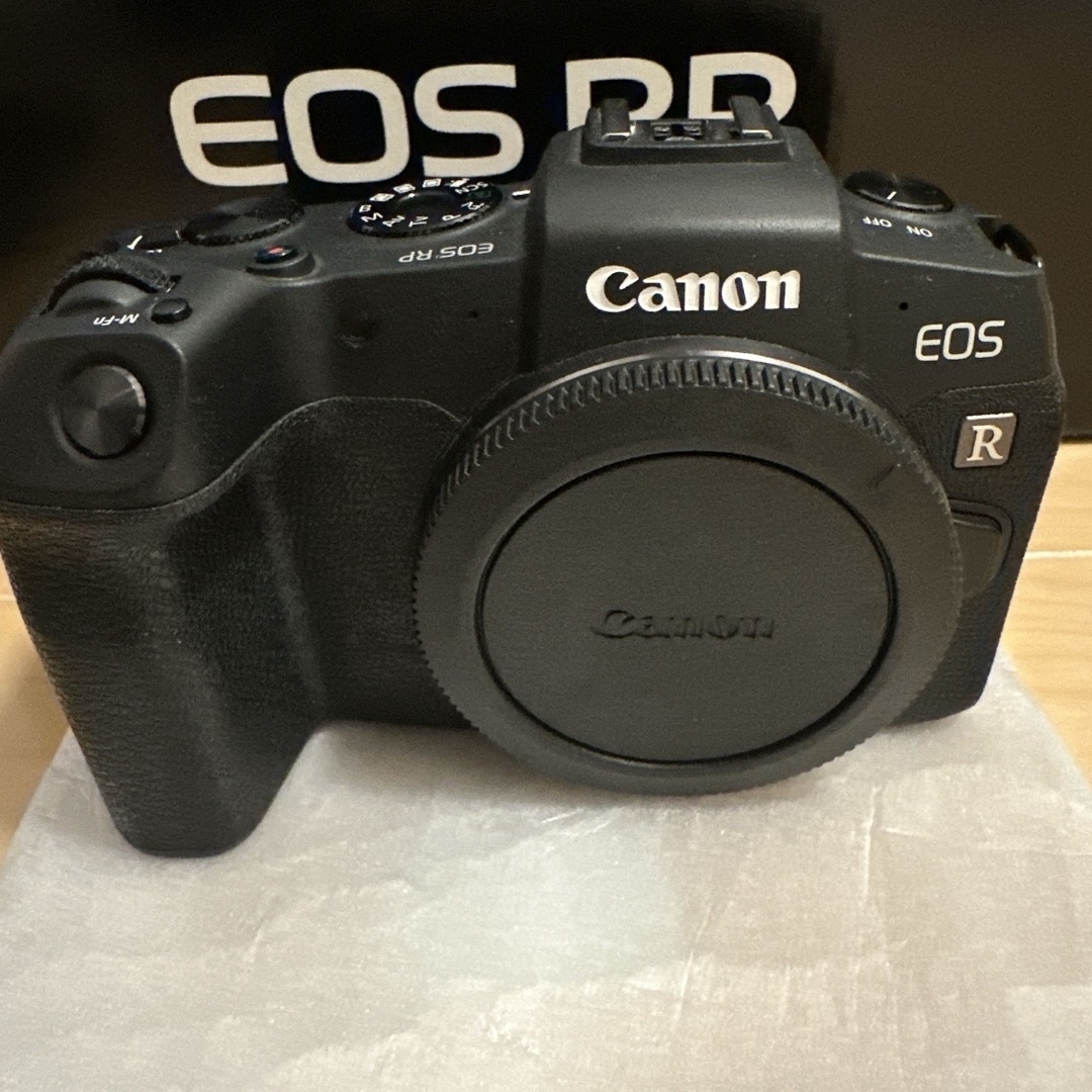 Canon - 展示品 キヤノン EOS RP RF35 MACRO IS STM レンズ Canon - 展示品 キヤノン EOS RP RF35 MACRO IS STM レンズ