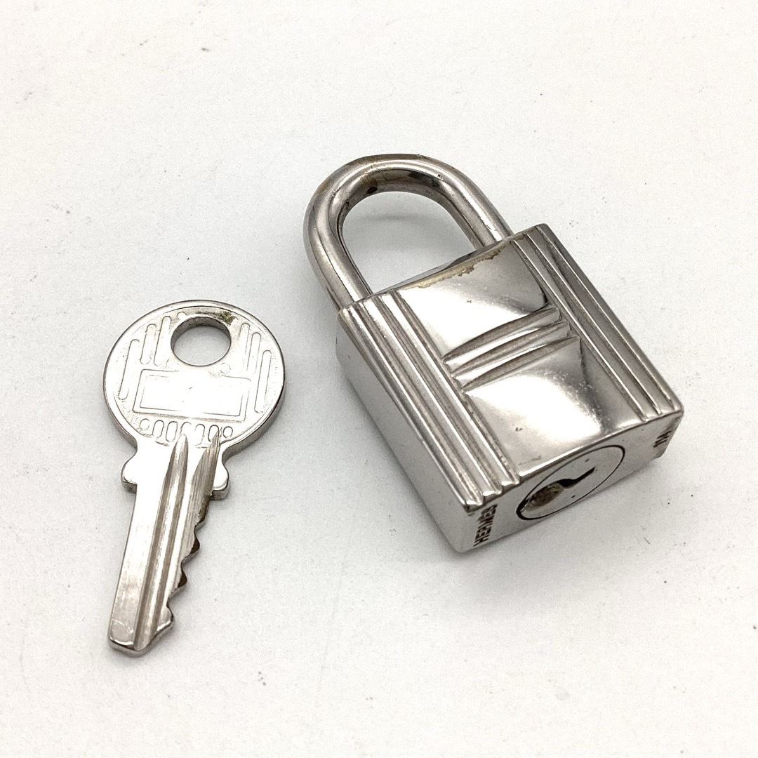 HERMES - 極美品 エルメス カデナ パドロック 鍵 no.114 HERMES - 極美品 エルメス カデナ パドロック 鍵 no.114