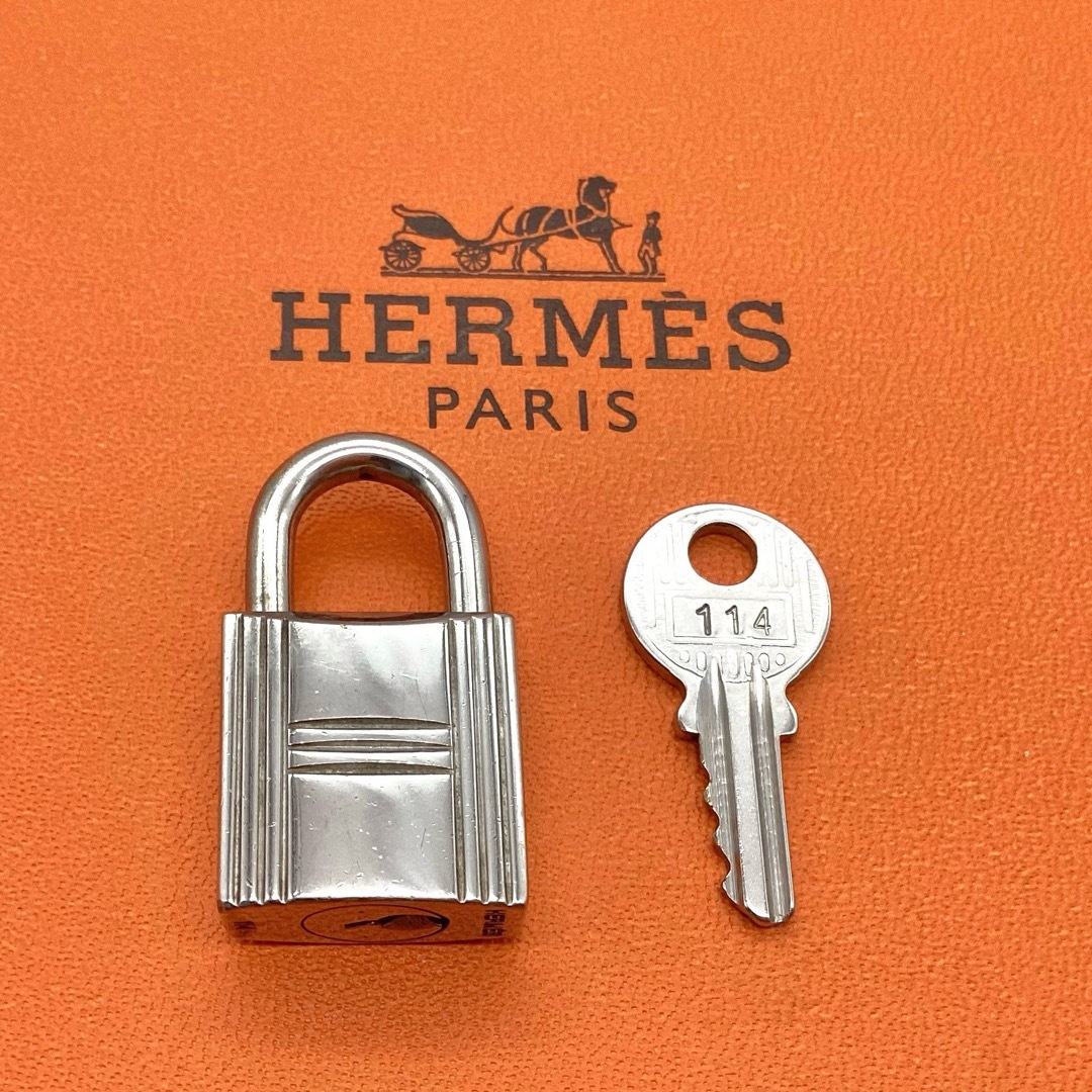 HERMES - 極美品 エルメス カデナ パドロック 鍵 no.114 HERMES - 極美品 エルメス カデナ パドロック 鍵 no.114