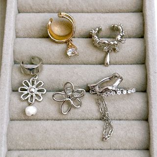 Tiffany & Co. - 小寺智子 イヤーカフ ゴールド 定価231000円の Tiffany & Co. - 小寺智子 イヤーカフ ゴールド 定価231000円の