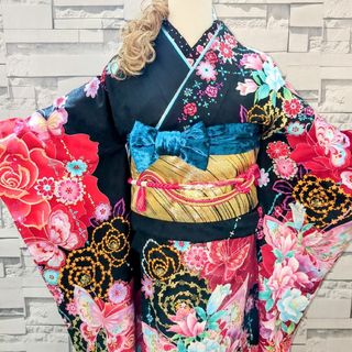 すぅ様専用!《総絞り》超レトロモダン!オレンジ総絞り振袖 すぅ様専用!《総絞り》超レトロモダン!オレンジ総絞り振袖