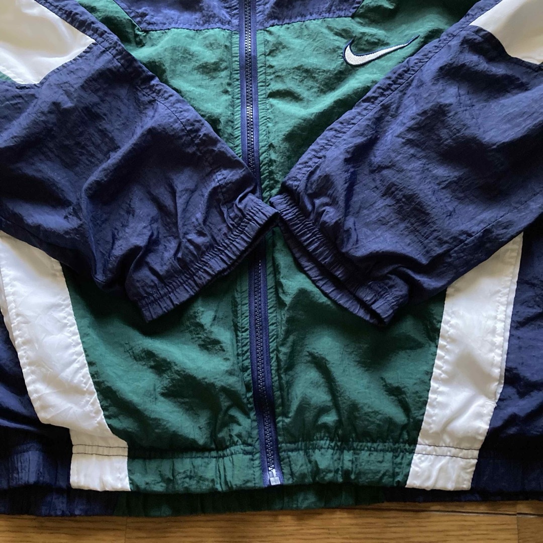 NIKE - 90s NIKE ナイロンジャケット マルチカラー 銀タグの通販 NIKE - 90s NIKE ナイロンジャケット マルチカラー 銀タグの通販