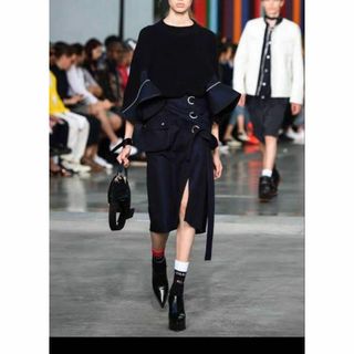sacai(スカート)のフリマアイテム一覧 sacai(スカート)のフリマアイテム一覧