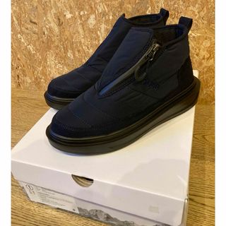 WHITE MOUNTAINEERING - 完売しました。美品✨ UGG® × ホワイト WHITE MOUNTAINEERING - 完売しました。美品✨ UGG® × ホワイト