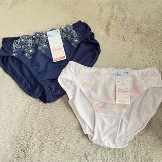 しまむら - 新品未使用品!しまむら hideka ナイロンブルゾン しまむら - 新品未使用品!しまむら hideka ナイロンブルゾン
