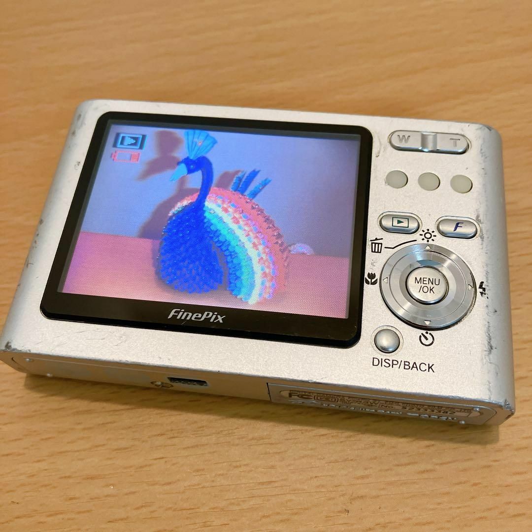 FINEPIX デジタルカメラ コンパクトFinePix Z1 動作品の通販 by FINEPIX デジタルカメラ コンパクトFinePix Z1 動作品の通販 by