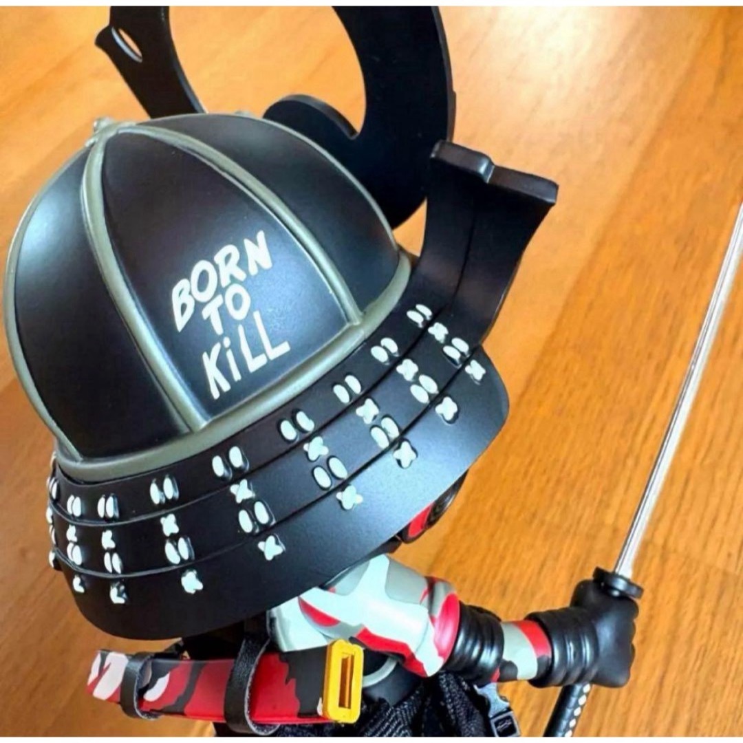 キッドカタナ 鎧 サムライ ガスマスク ホラー カタナ アートトイ キッドカタナ 鎧 サムライ ガスマスク ホラー カタナ アートトイ