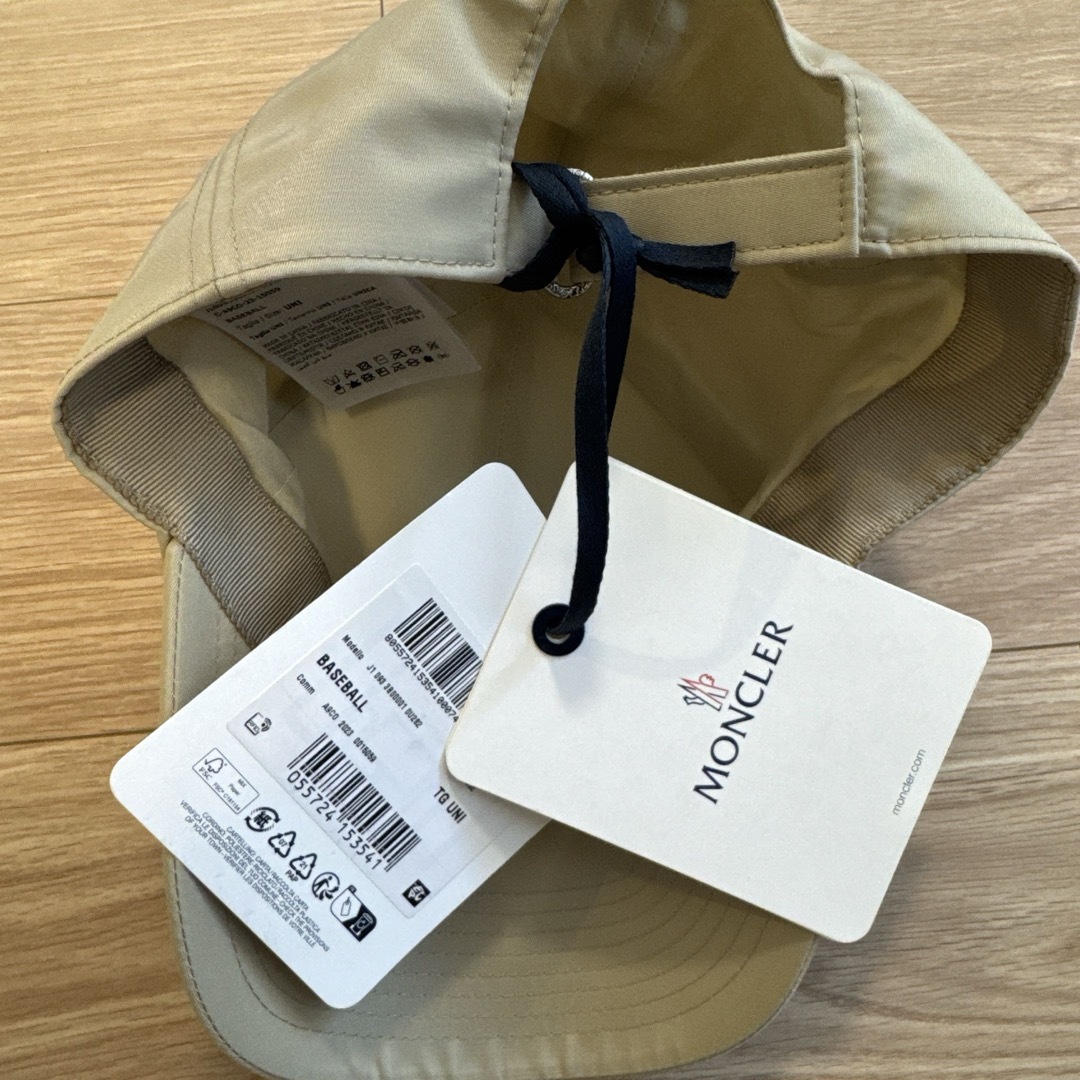 MONCLER - MONCLER ベースボールキャップ ベージュ UNIの通販 by MONCLER - MONCLER ベースボールキャップ ベージュ UNIの通販 by
