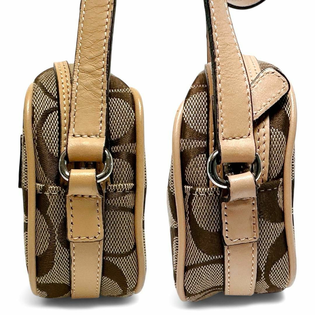 COACH - 極美品✨コーチ ショルダー クロスボディ シグネチャー COACH - 極美品✨コーチ ショルダー クロスボディ シグネチャー