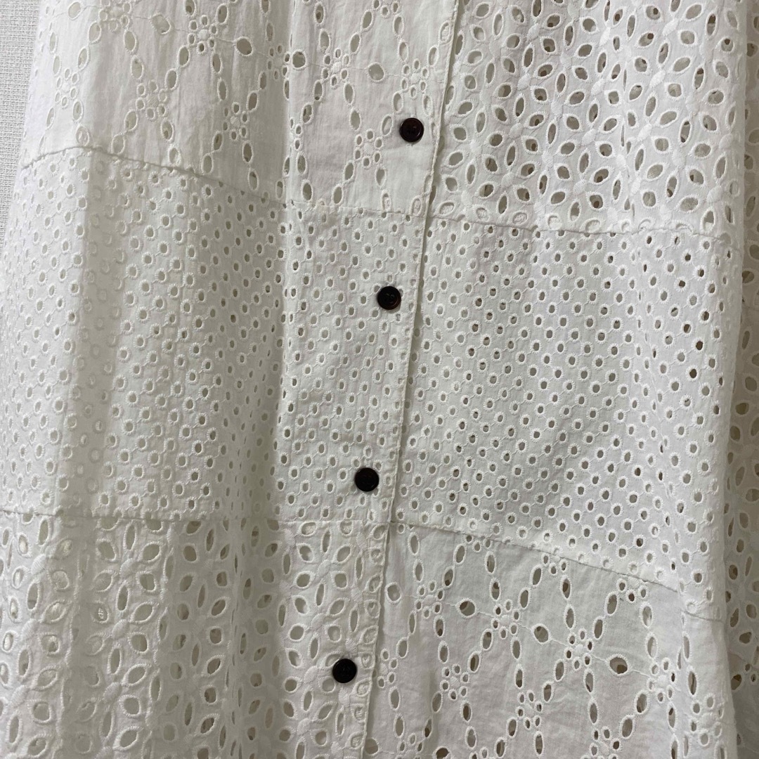 FRAMeWORK - フレームワーク カットワーク刺繍半袖シャツの通販 FRAMeWORK - フレームワーク カットワーク刺繍半袖シャツの通販