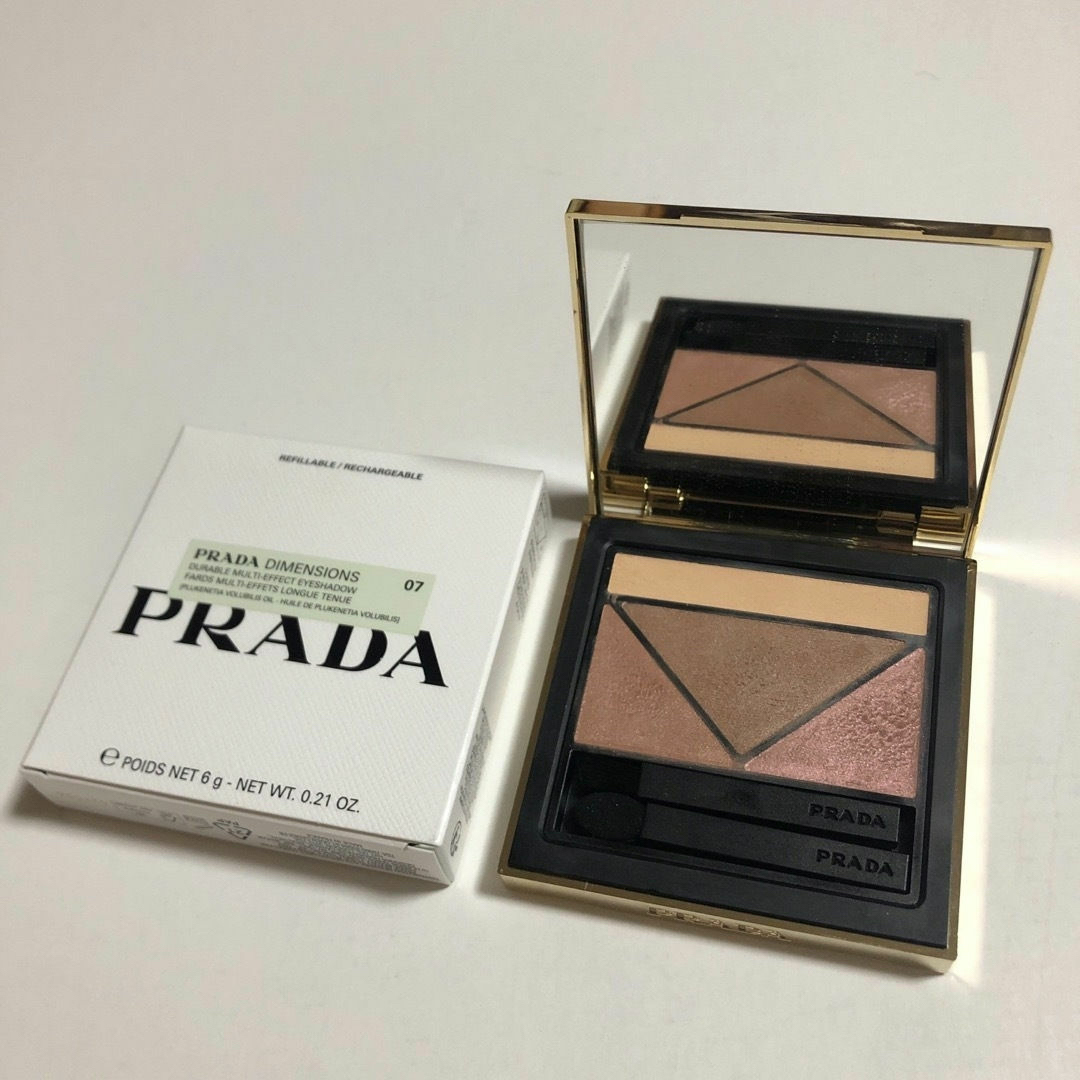 PRADA - プラダ ダイメンションズ マルチエフェクト アイ PRADA - プラダ ダイメンションズ マルチエフェクト アイ