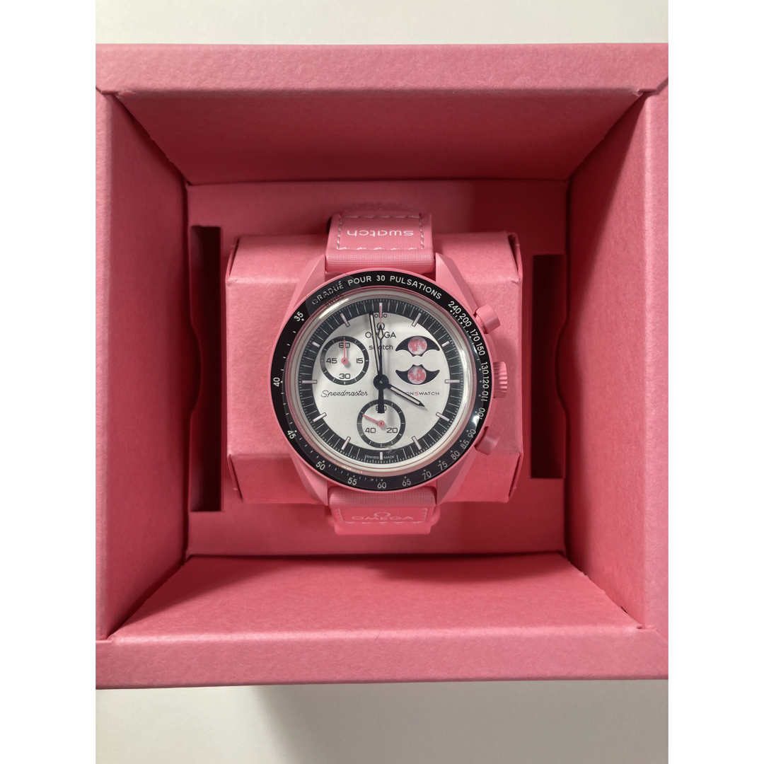 swatch - OMEGA X Swatch PINK MOONPHASE SO33P700の通販 by swatch - OMEGA X Swatch PINK MOONPHASE SO33P700の通販 by