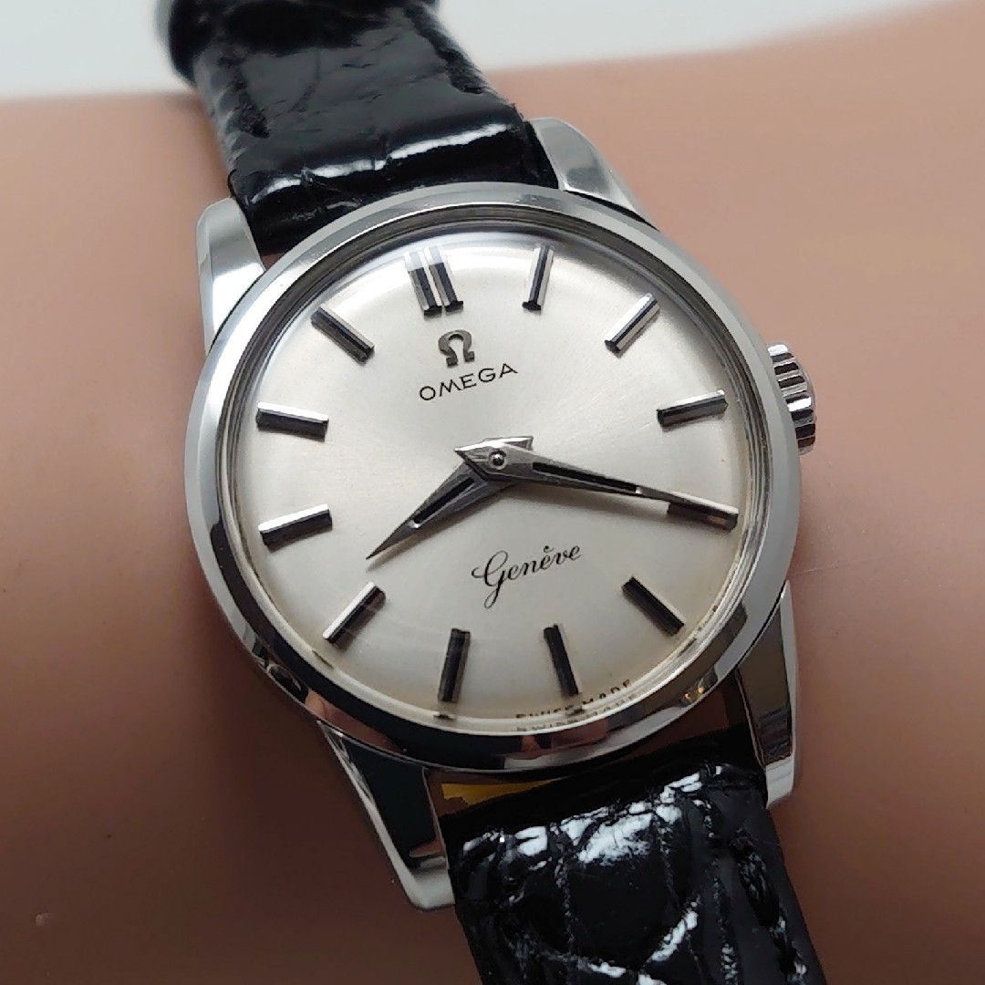 OMEGA - OH済 1960年製 オメガ ジュネーブ 筆記体ロゴ 手巻き OMEGA - OH済 1960年製 オメガ ジュネーブ 筆記体ロゴ 手巻き