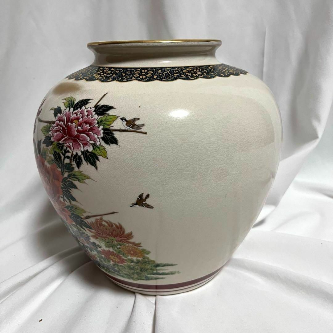 未使用 九谷焼 仙龍窯 花瓶 金彩 壺 壷 牡丹 菊 花鳥絵 花器 木 未使用 九谷焼 仙龍窯 花瓶 金彩 壺 壷 牡丹 菊 花鳥絵 花器 木