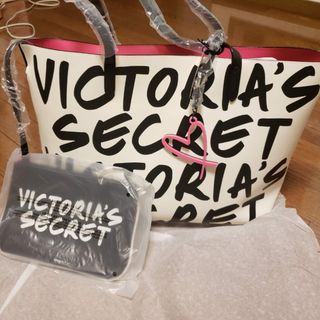 Victoria's Secret(トートバッグ)のフリマアイテム一覧 Victoria's Secret(トートバッグ)のフリマアイテム一覧