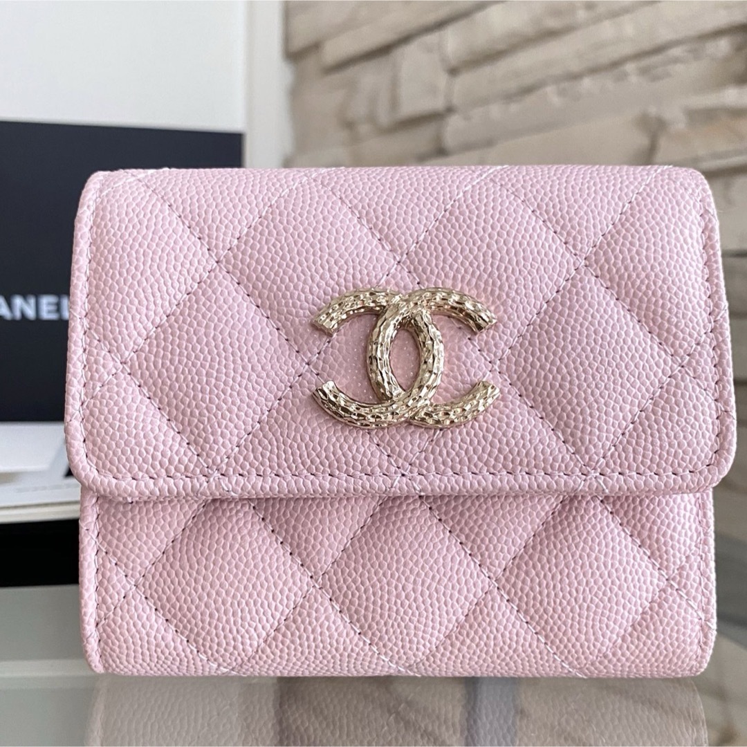 CHANEL - 【新品・未使用】CHANEL スモール フラップ ウォレット CHANEL - 【新品・未使用】CHANEL スモール フラップ ウォレット