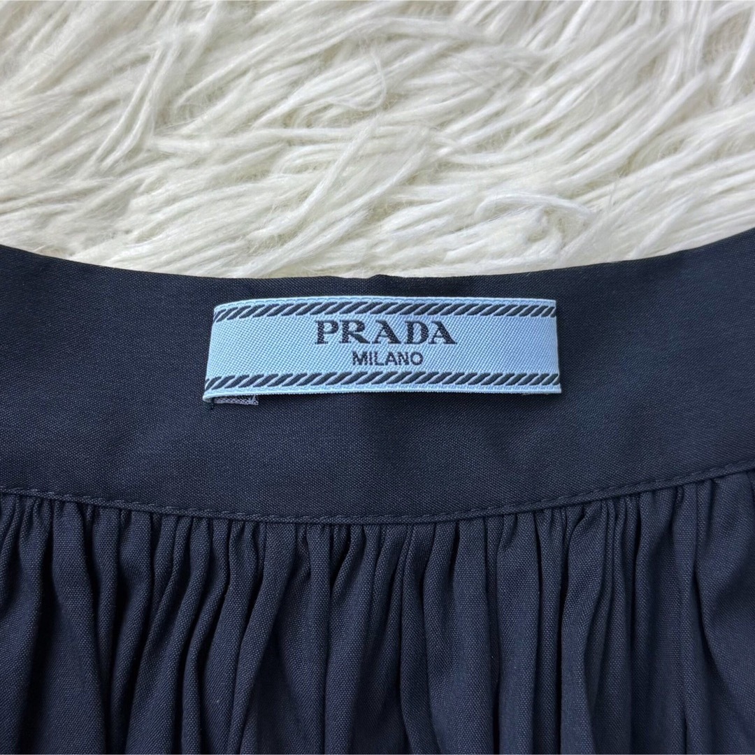 PRADA - 人気♡極美品♡PRADA プラダ プリーツ スカート PRADA - 人気♡極美品♡PRADA プラダ プリーツ スカート