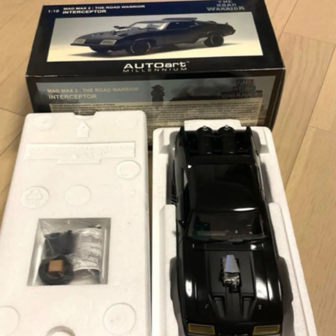 AUTOart - 【希少】完売 マッドマックス インターセプター AUTOart - 【希少】完売 マッドマックス インターセプター