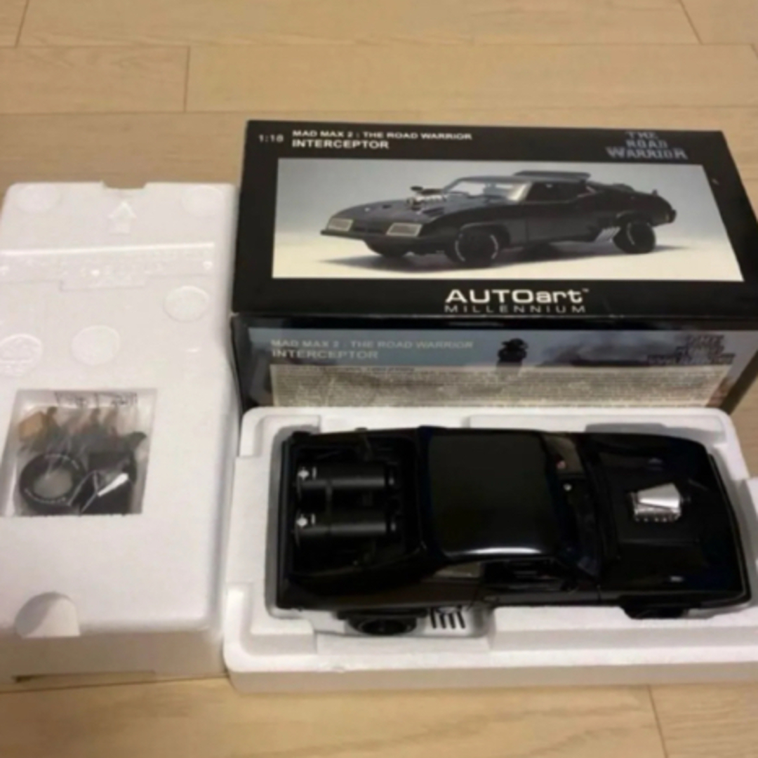 AUTOart - 【希少】完売 マッドマックス インターセプター AUTOart - 【希少】完売 マッドマックス インターセプター