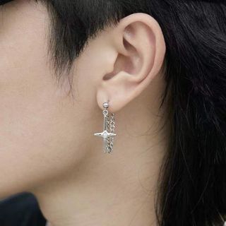 岩田 クロムハーツ 好きに 人気 取り外し可能 クロス ピアス 両 岩田 クロムハーツ 好きに 人気 取り外し可能 クロス ピアス 両