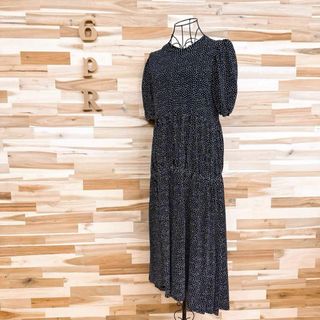 ZARA(ドット ・ ロングワンピース/マキシワンピース)のフリマ ZARA(ドット ・ ロングワンピース/マキシワンピース)のフリマ