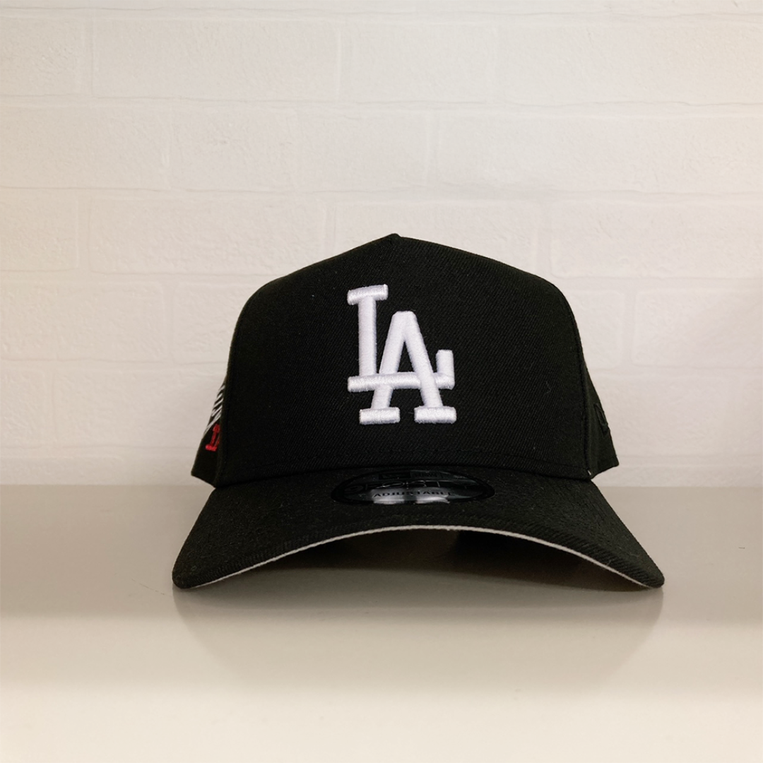 NEW ERA - 大谷翔平選手サイン刺繍入りドジャースキャップ9FORTY NEW ERA - 大谷翔平選手サイン刺繍入りドジャースキャップ9FORTY