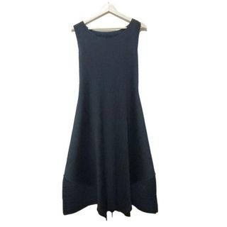 PLEATS PLEASE ISSEY MIYAKE(ワンピース)のフリマアイテム一覧 PLEATS PLEASE ISSEY MIYAKE(ワンピース)のフリマアイテム一覧