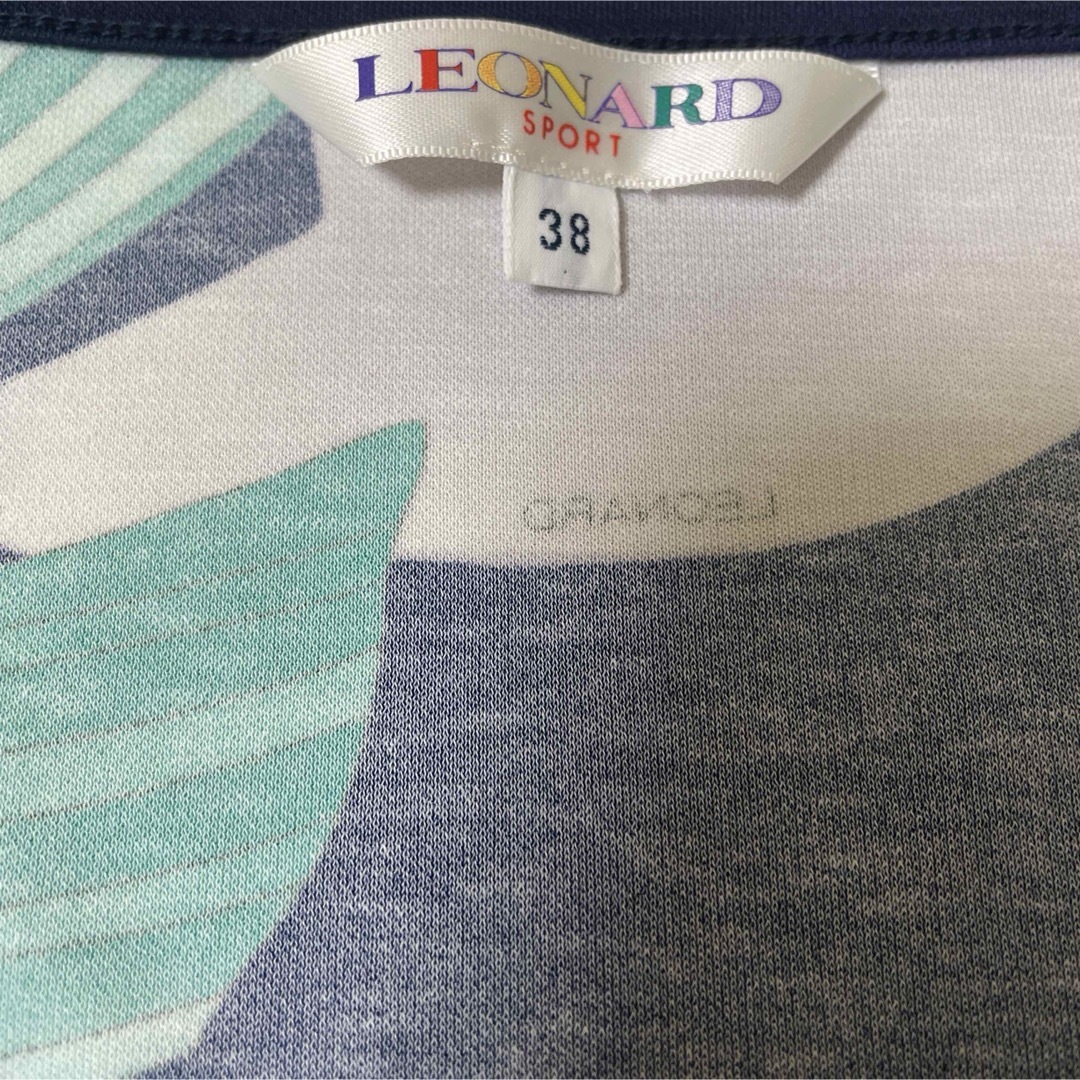 LEONARD - レオナール ティシャツの通販 by 夢眠|レオナール LEONARD - レオナール ティシャツの通販 by 夢眠|レオナール